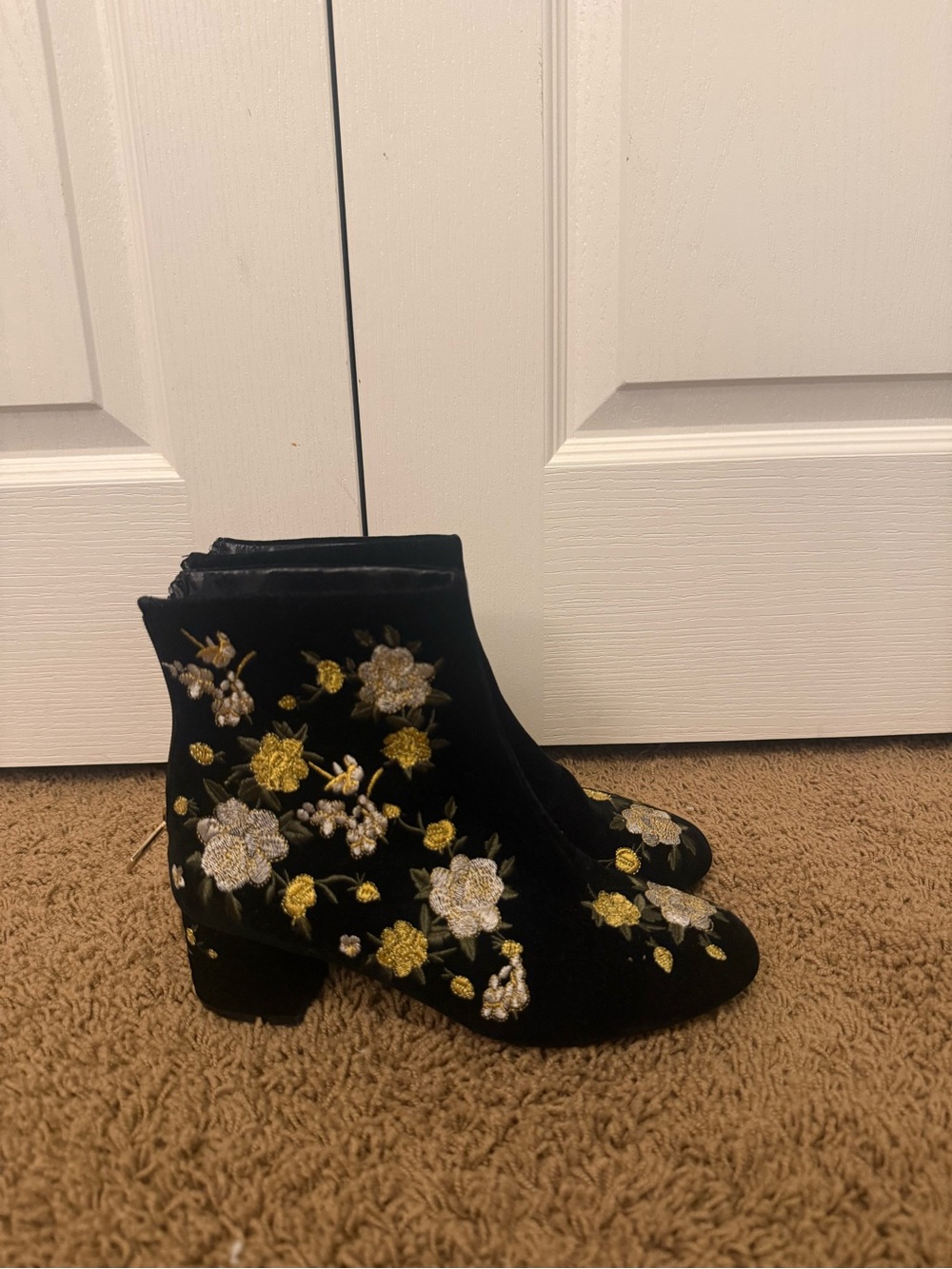 Top Shop Floral Velvet Boots